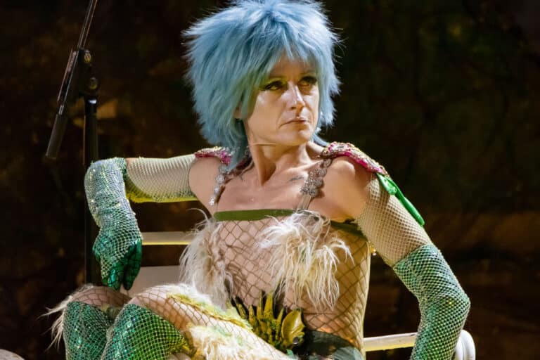 Sara en «La Paz» de Aristófanes