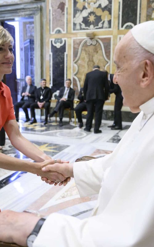 Sara Escudero - Papa Francisco - Vaticano